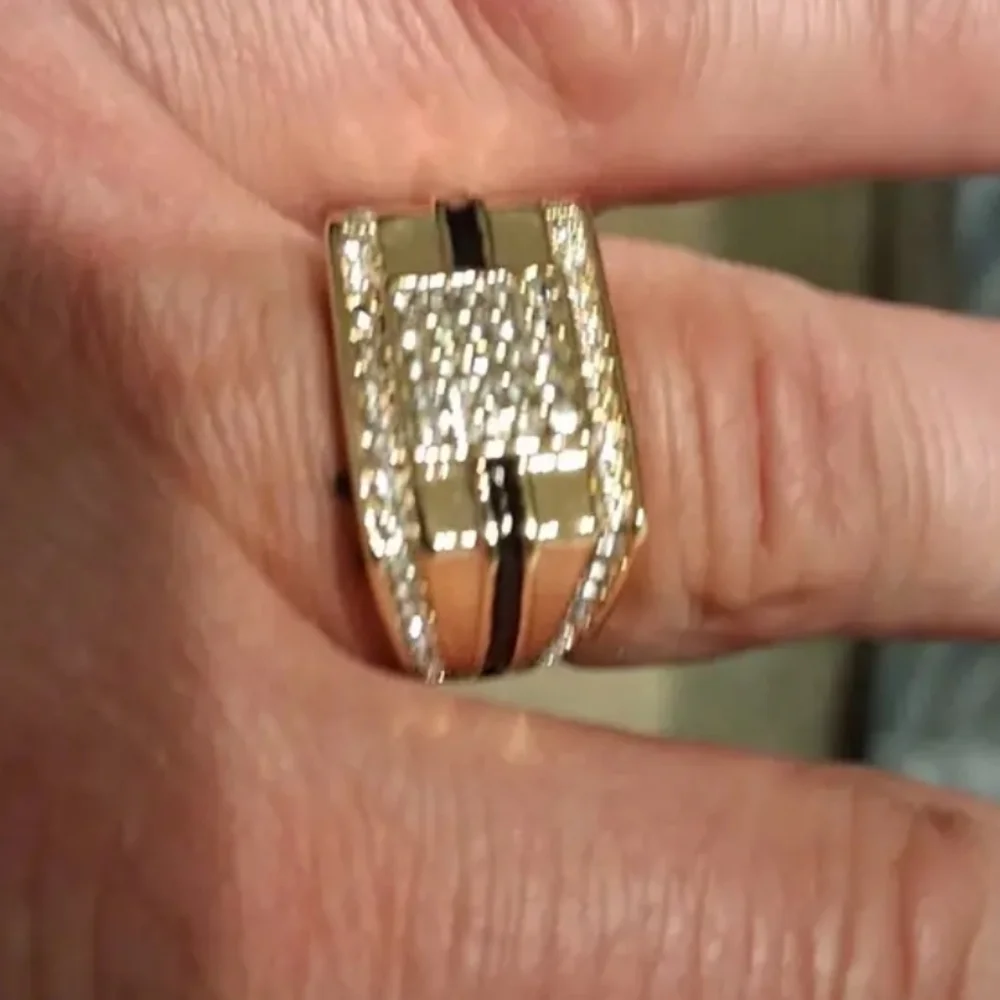 Classic Blinged Out Men's Ring Sz 7